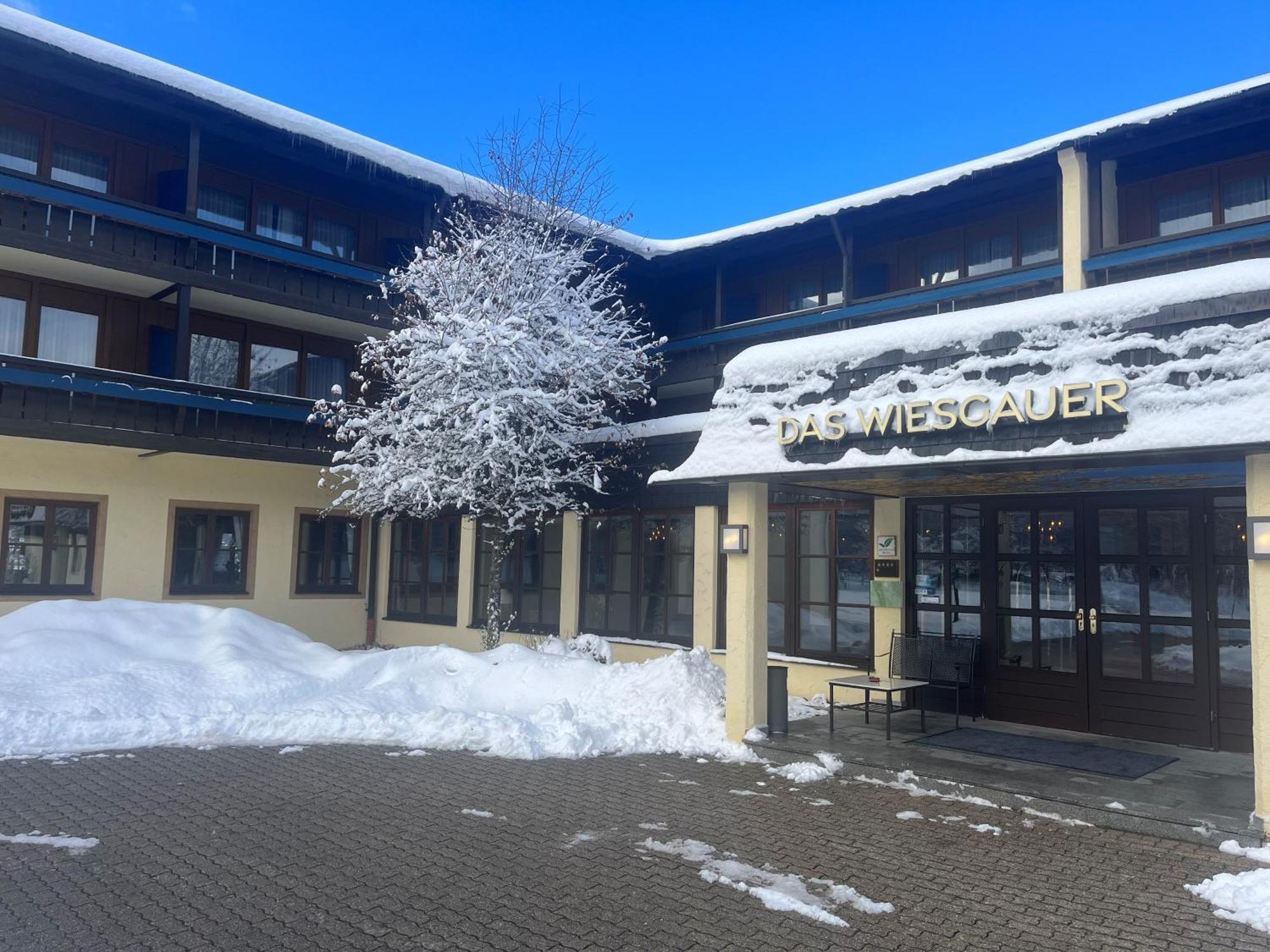 Das Wiesgauer - Alpenhotel Inzell Exterior photo